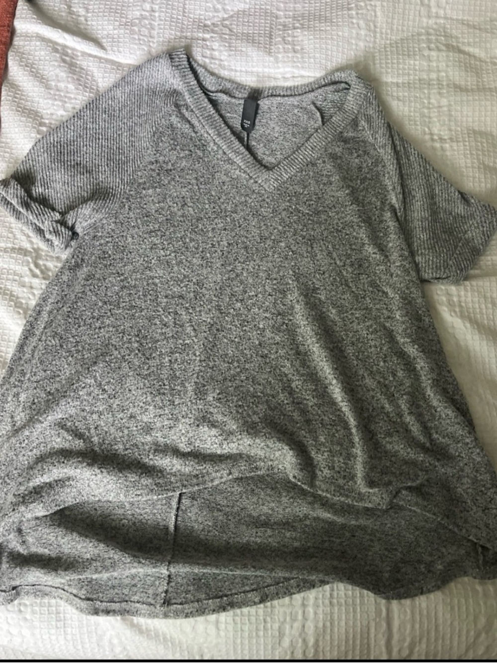 Alya Women's Gray V-Neck Sweater